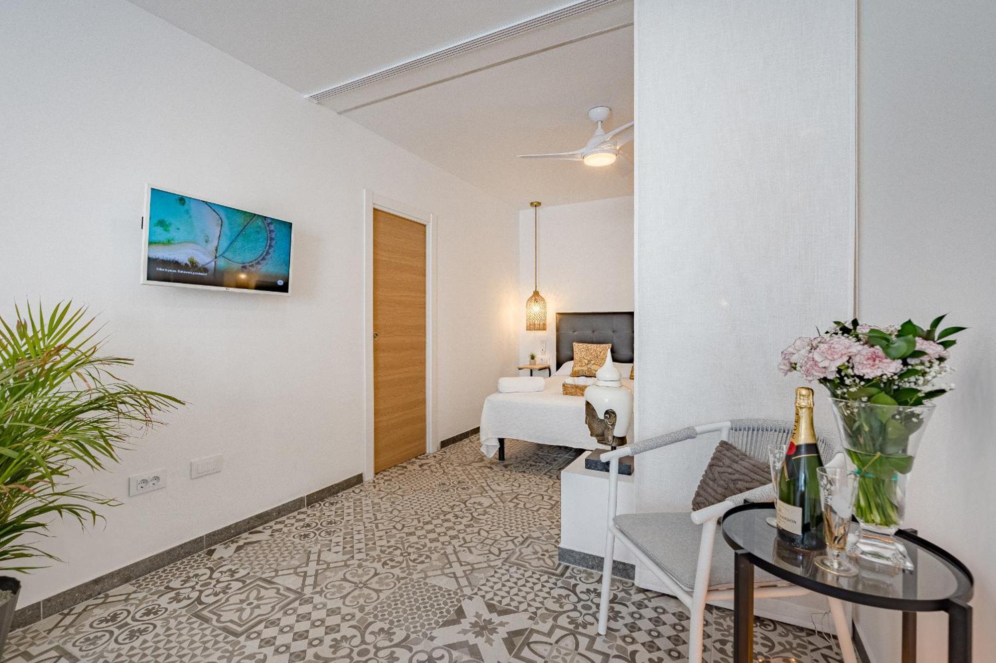 Margot Holiday Suite Callao Salvaje Eksteriør billede